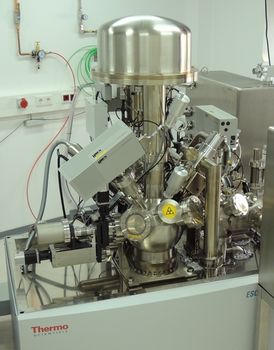 Photograph of the analyzer chamber