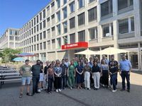 Die Gruppe der Teilnehmenden der Method School im "Technopark" in der Stadt Winterthur.