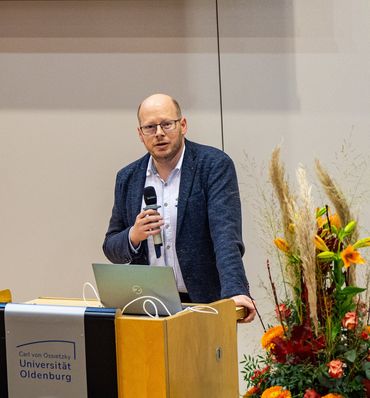 Dekan Prof. Dr. Andreas Rauh