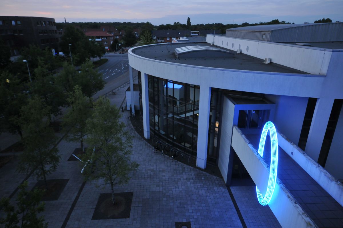 A14 Hörsaalzentrum, Campus Haarentor Uhlhornsweg, Ereignisse, Jaspers-Jahr-2008, Orte, Rainbow Democracy, StichwörterBildarchiv