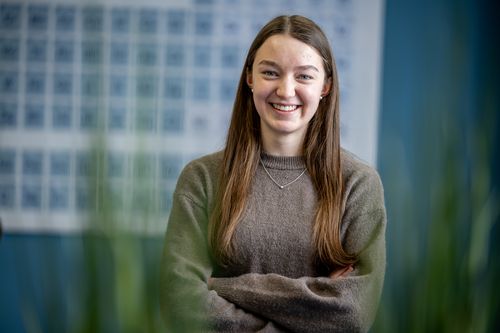 Tida Heckmann, Schulpraktikantin am Institut für Chemie 
