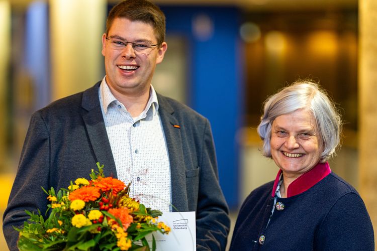 Preis der Lehre 2024/2025: Dr. Lars Mohrhusen und Prof. Katharina Al-Shamery