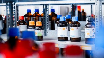 BI, Laborbedarfslager