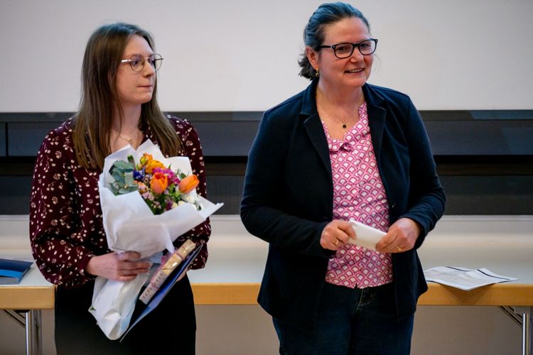 Marit Büsing, MSc, and PD Dr Izabella Brand