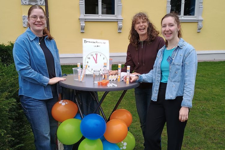 Das Institut beim Ahoi-MINT-Festival in Oldenburg.