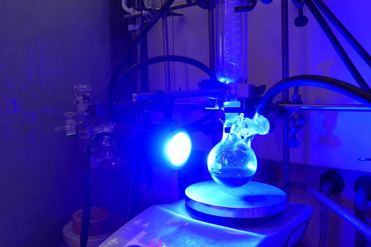 Labore des Instituts für Chemie: UV-Lampe