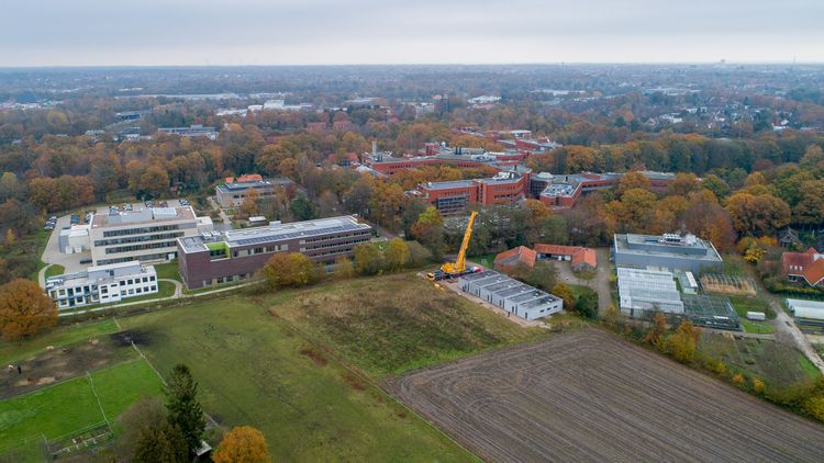 Drohnenbild vom Campus Wechloy aus der Luft. 