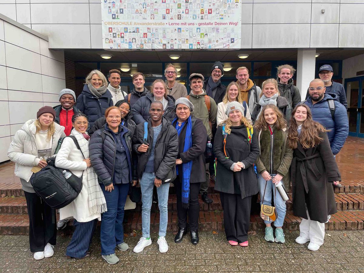 Group photo of Teaching Across Borders during the Winter School 2024