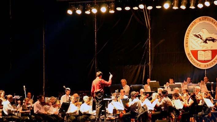 Concert at the Universidad Nacional de Cuyo