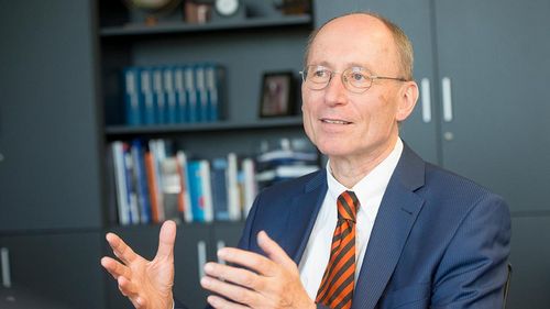 [Translate to English:]