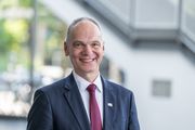  Prof. Dr. Ralph Bruder, Präsident