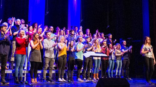 Picture of the pop and jazz choir during a performance