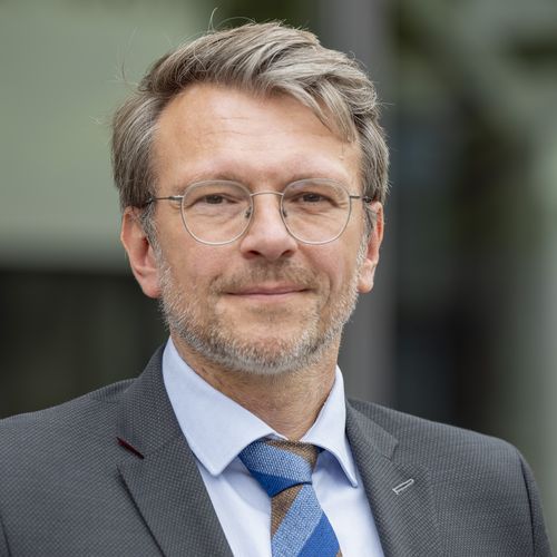 The picture shows Thomas Boyken.