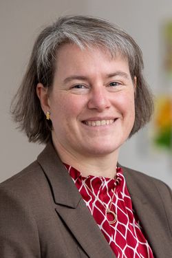 Prof. Dr. Verena Pietzner  Vizepräsidentin für Studium, Lehre und Internationales