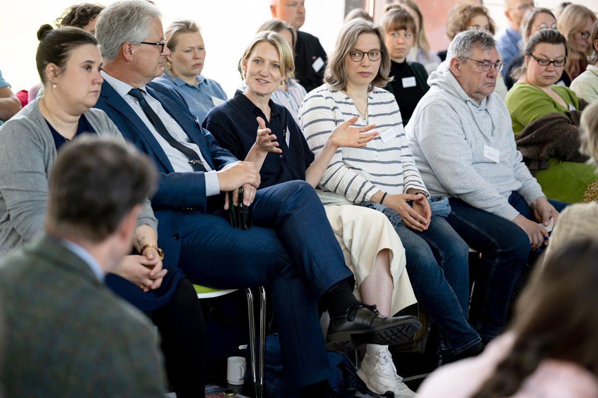 Das Foto zeigt einen Diskussionsbeitrag einer Teilnehmerin beim ersten Sustainability Sounding Boards des universitären Klimaschutzmanagements.