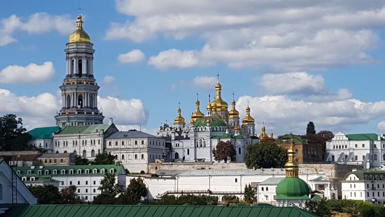 The Ukrainian capital's most famous landmark, Kyiv-Pechersk Lavra.