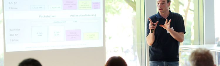 UniTalk – series of talks about studying