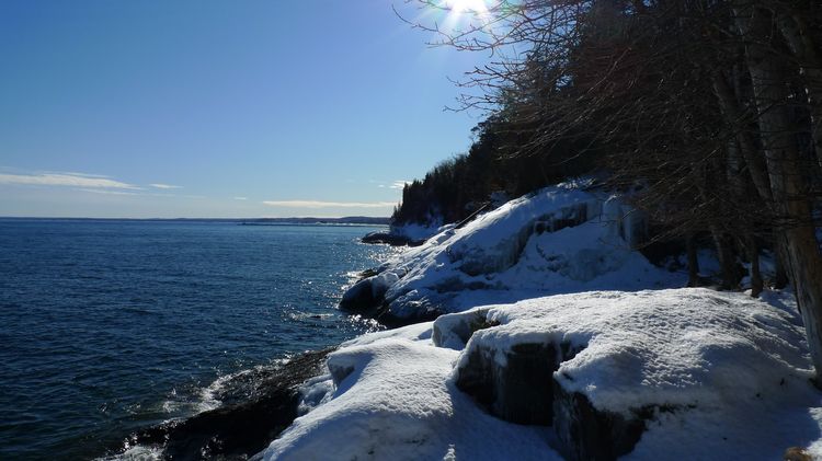 Lake Superior im Winter