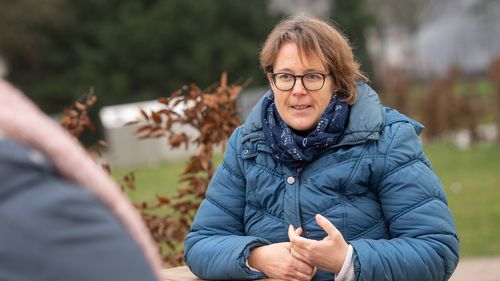Silja Stegemeier in an open-air interview.