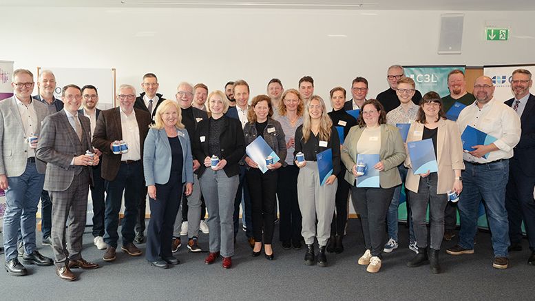 Rund 20 Teilnehmende aus Verwaltung und Energiewirtschaft haben in der neuen Weiterbildung gelernt, Verfahren effizienter durchzuführen.