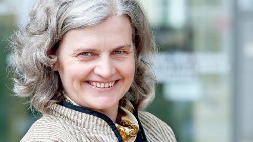 Portrait photo Katharina Al-Shamery