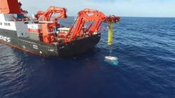 The research vessel Sonne on the sea