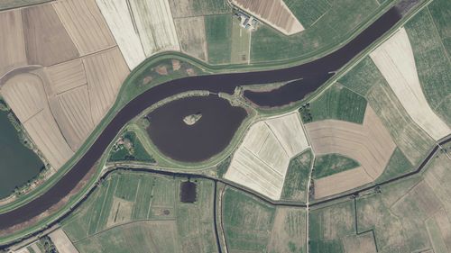 Aerial view of a loop of the Hunte with fields, a lake and other canals