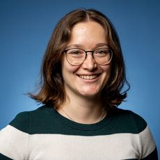 Portrait Carolin Dietrich Office