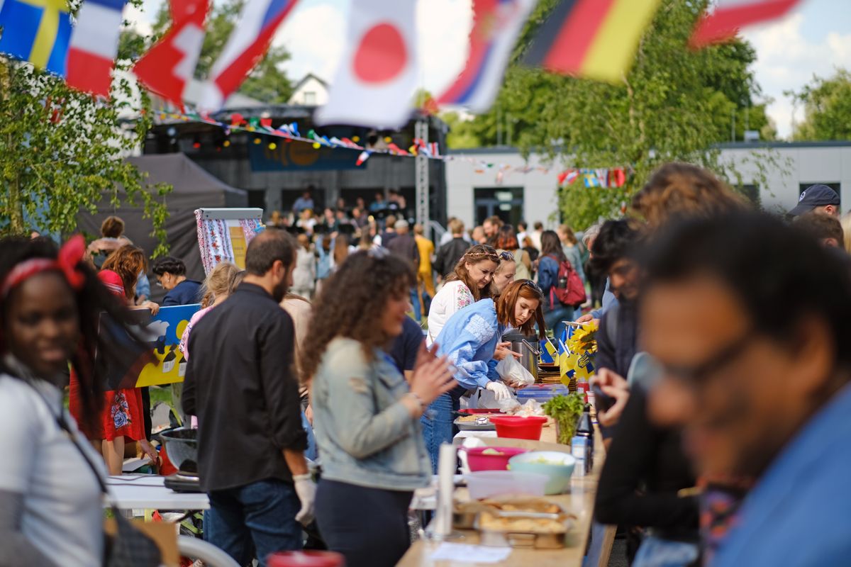 Internationales Sommerfest 2024: Internationales Ambiente