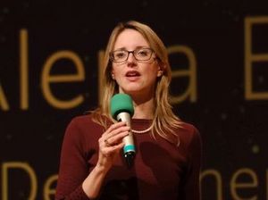 Portrait Prof. Dr. Alena Buyx