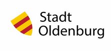 The picture shows the logo of the city of Oldenburg. On the left you can see the yellow and red striped coat of arms and on the right the two-line lettering "Stadt Oldenburg".